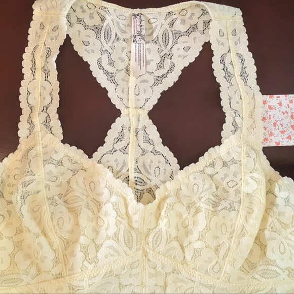 Last chance! NWT! Free People Pastel Yellow Lace Racerback Bralette Size Small - Picture 11 of 11